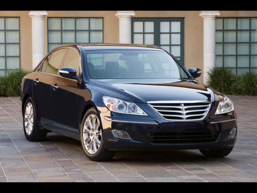  Hyundai Genesis Sedan 2009 года  (фото 40 из 47)